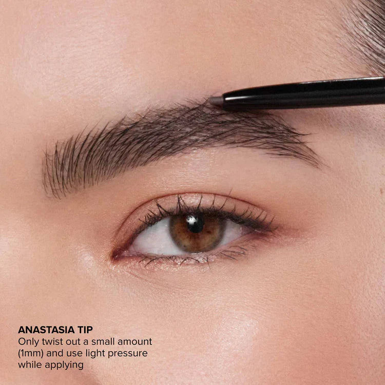 Brow Wiz®: Award-winning pencil for extra-definition and hair-like detail.