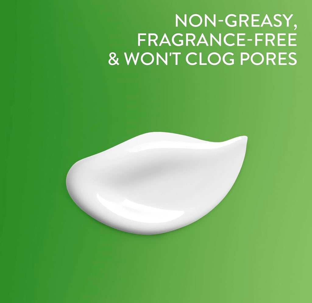 White cream smear on a green background with text about product benefits