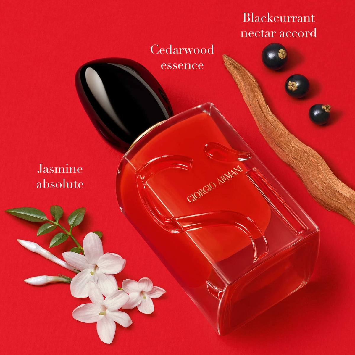 Armani Beauty 
Sì Passione Eau de Parfum with Vanilla & Pear and Blackcurrant