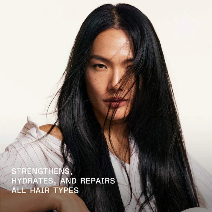 Olaplex - No. 4 Bond Maintenance™ Strengthening Hair Repair Shampoo