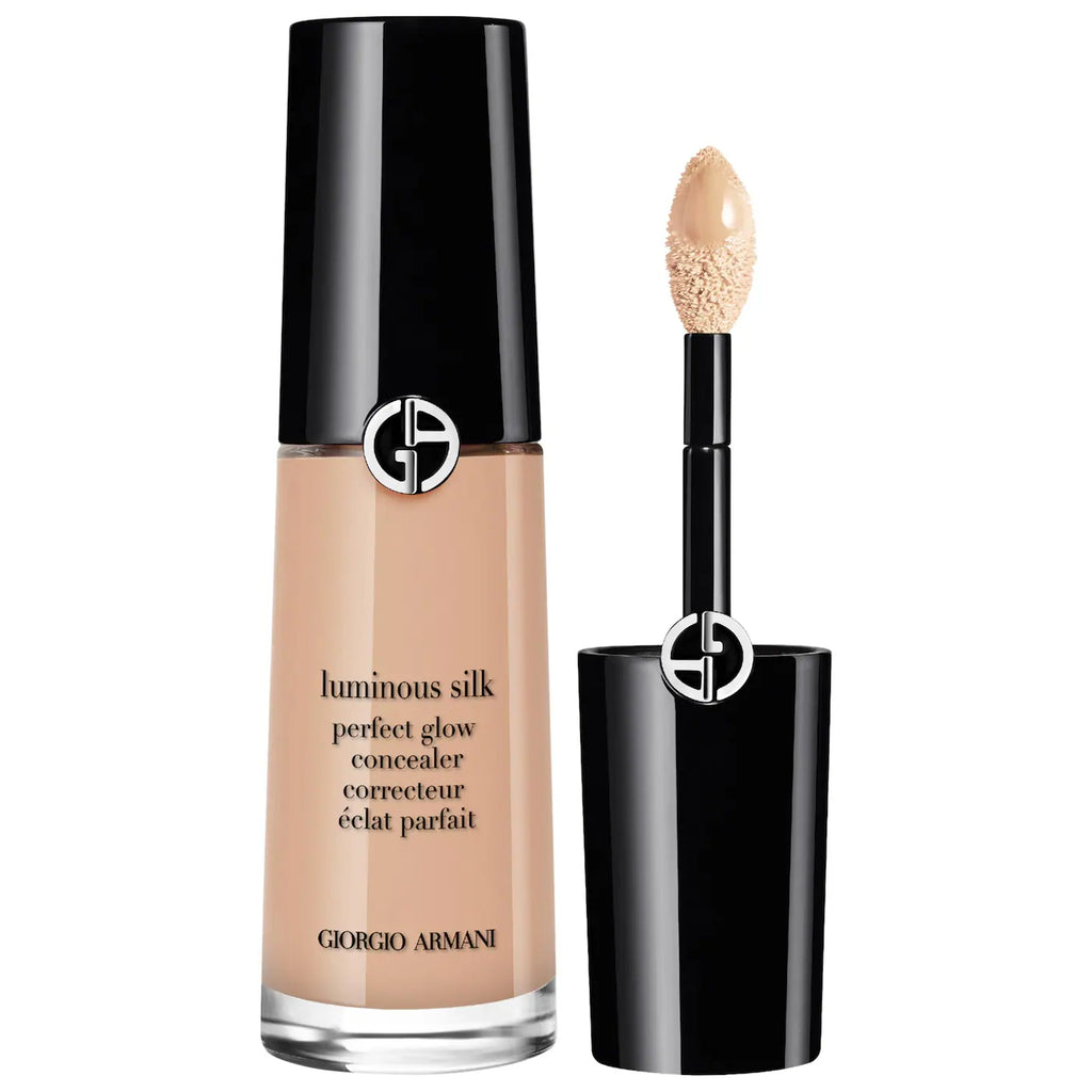 Armani Beauty 
Luminous Silk Hydrating Face and Under-Eye Concealer