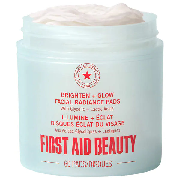 First Aid Beauty - Brighten + Glow Facial Radiance Pads with Glycolic + Lactic Acids